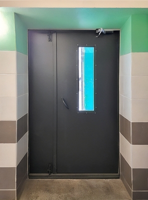 Подъездная дверь с окном Подъездная дверь с окном