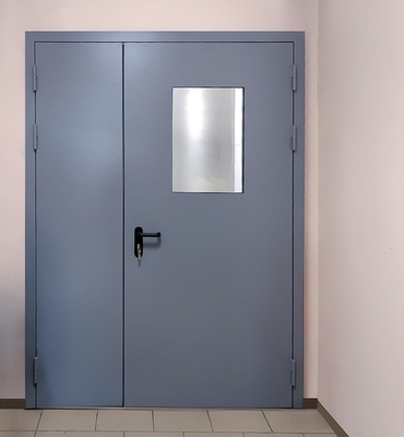 Полуторная дверь с окном Полуторная дверь с окном