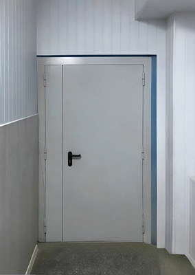 Дверь с доп.створкой Дверь с доп.створкой