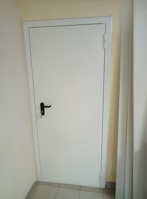 Белая пожаростойкая дверь Белая пожаростойкая дверь