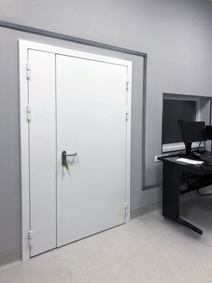 Белая огнестойкая дверь Белая огнестойкая дверь