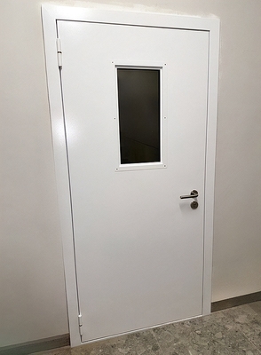 Остекленная стальная дверь Остекленная стальная дверь