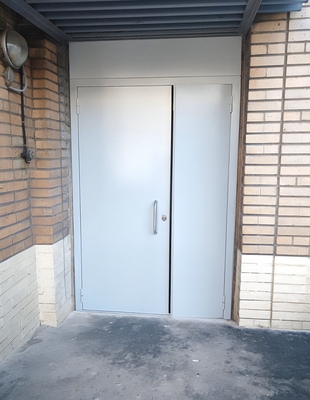 С верхней вставкой С верхней вставкой