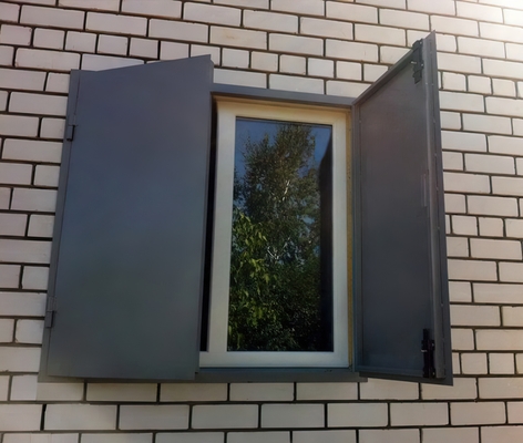 Глухие оконные ставни Глухие оконные ставни