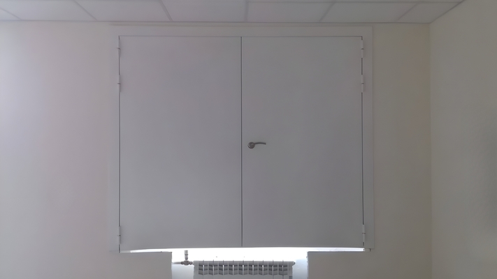 Глухие ставни с двумя створками