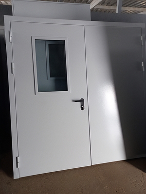 Партия остекленных дверей Партия остекленных дверей