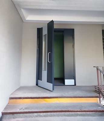 Подъездная остекленная дверь Подъездная остекленная дверь