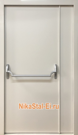Полуторная глухая противопожарная дверь ДПМ ei-60 с ручкой Антипаника