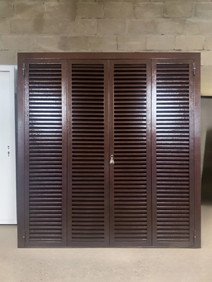 Складная дверь-решетка